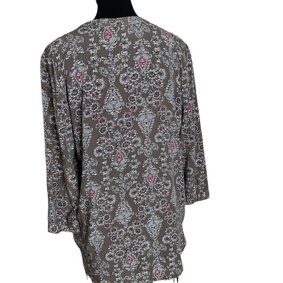 ST John's Bay woman’s Tunic Top Size S Pleated Front 3/4 Sleeve Floral P… - Picture 9 of 15